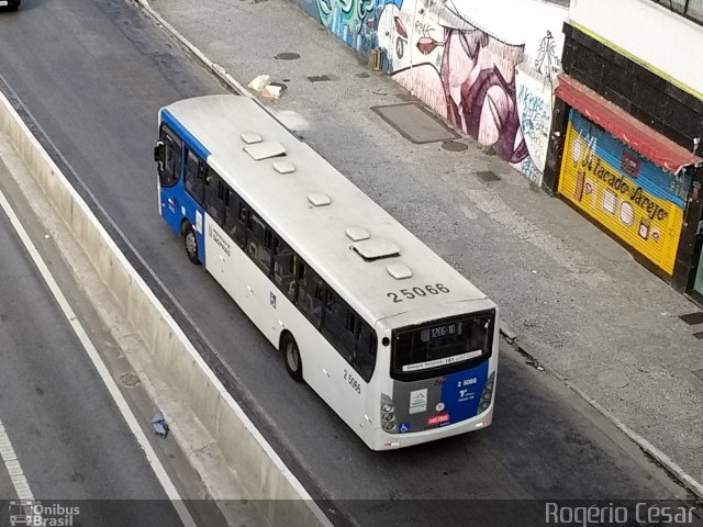 Cooperativa Fênix > Spencer Transporte 2 5066 na cidade de São Paulo, São Paulo, Brasil, por Rogério César. ID da foto: 5647621.