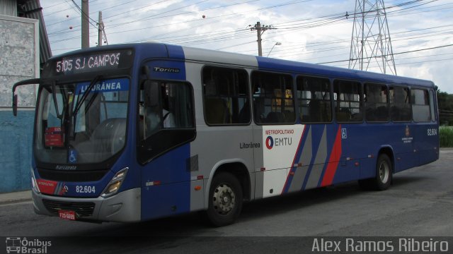 Litorânea Transportes Coletivos 82.604 na cidade de São José dos Campos, São Paulo, Brasil, por Alex Ramos Ribeiro. ID da foto: 5653981.