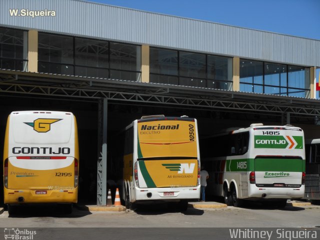 Empresa Gontijo de Transportes 12195 na cidade de Guarapari, Espírito Santo, Brasil, por Whitiney Siqueira. Número da foto: #5655240.