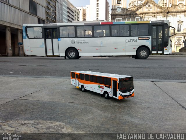 Real Auto Ônibus C41354 na cidade de Rio de Janeiro, Rio de Janeiro, Brasil, por Fabiano Magalhaes. Número da foto: #5658357.