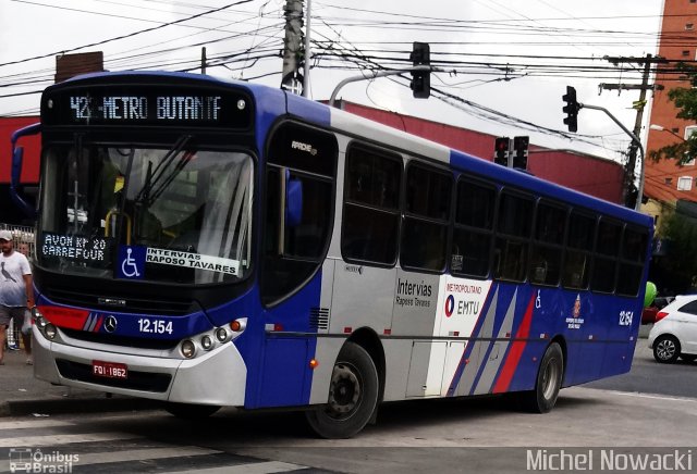 Auto Viação Bragança Metropolitana > Viação Raposo Tavares 12.154 na cidade de São Paulo, São Paulo, Brasil, por Michel Nowacki. ID da foto: 5658993.