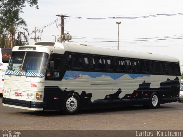 Transportes Labor 2120 na cidade de Foz do Iguaçu, Paraná, Brasil, por Carlos Kircheim. Número da foto: #5661892.