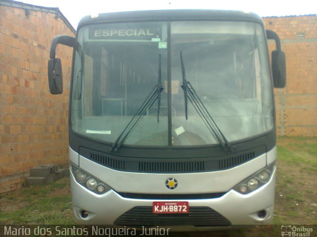 Ônibus Particulares 420 na cidade de Morro do Chapéu, Bahia, Brasil, por Mario dos Santos Nogueira Junior. Número da foto: #5659805.