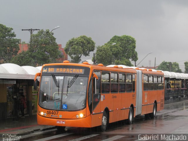 Viação Santo Ângelo 18407 na cidade de Curitiba, Paraná, Brasil, por Gabriel Machado. Número da foto: #5661787.