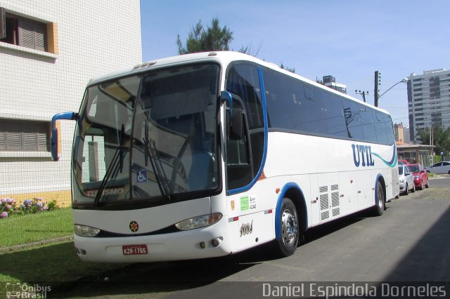 UTIL 1004 na cidade de Tramandaí, Rio Grande do Sul, Brasil, por Daniel Espindola Dorneles. Número da foto: #5663527.