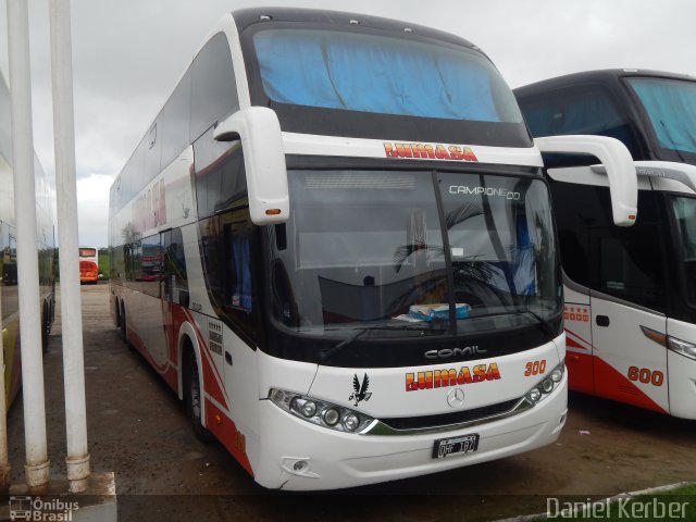 Lumasa Viajes SRL 300 na cidade de Imbituba, Santa Catarina, Brasil, por Daniel Kerber. Número da foto: #5663647.