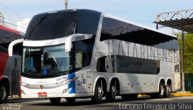 Auto Viação Catarinense 3702 na cidade de São Paulo, São Paulo, Brasil, por Luciano Ferreira da Silva. ID da foto: 5665910.