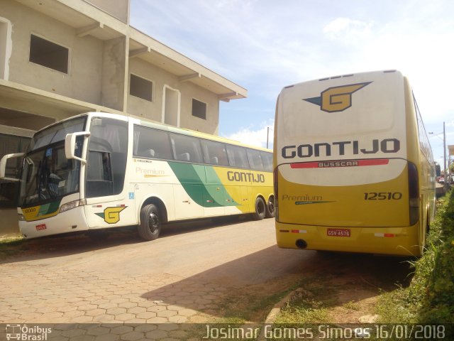 Empresa Gontijo de Transportes 12510 na cidade de Minas Novas, Minas Gerais, Brasil, por Josimar Gomes Simoes. Número da foto: #5669714.
