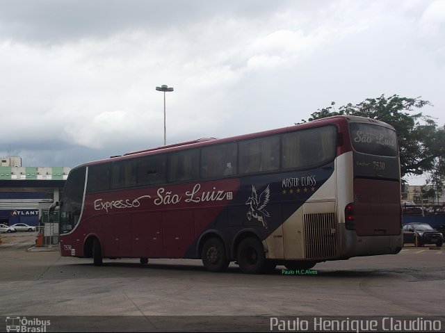 Expresso São Luiz 7530 na cidade de Goiânia, Goiás, Brasil, por Paulo Henrique Claudino. Número da foto: #5669249.