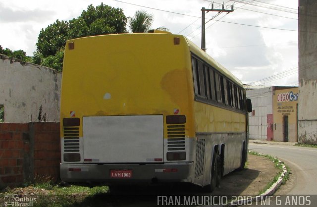 Sucata e Desmanches 1803 na cidade de Feira de Santana, Bahia, Brasil, por Francisco Mauricio Freire. ID da foto: 5672433.