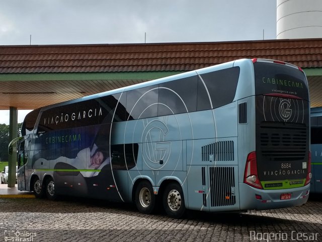 Viação Garcia 8684 na cidade de Santa Cruz do Rio Pardo, São Paulo, Brasil, por Rogério César. Número da foto: #5672689.