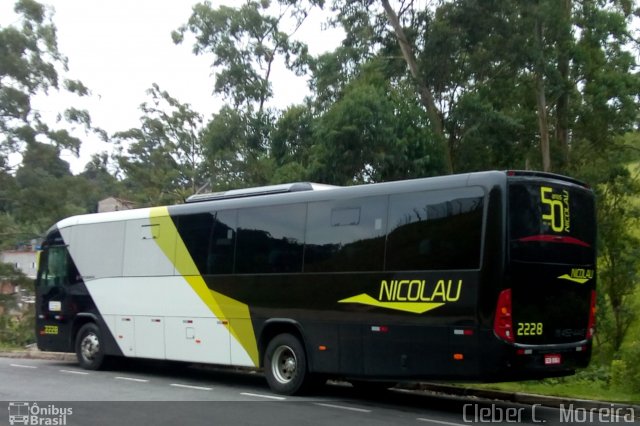 Nicolau Transportes e Turismo 2228 na cidade de Embu das Artes, São Paulo, Brasil, por Cleber C.  Moreira. Número da foto: #5672308.