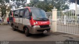 Ônibus Particulares 44 na cidade de Caldas Novas, Goiás, Brasil, por Guilherme Antonio. Número da foto: #5671249.
