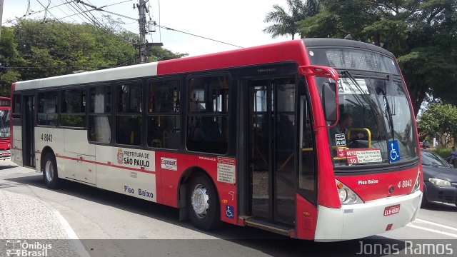 Express Transportes Urbanos Ltda 4 8042 na cidade de São Paulo, São Paulo, Brasil, por Jonas Ramos. ID da foto: 5675063.