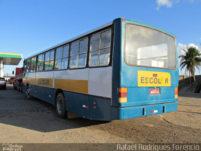 Ônibus Particulares jkw4713 na cidade de Salgado, Sergipe, Brasil, por Rafael Rodrigues Forencio. ID da foto: 5673005.