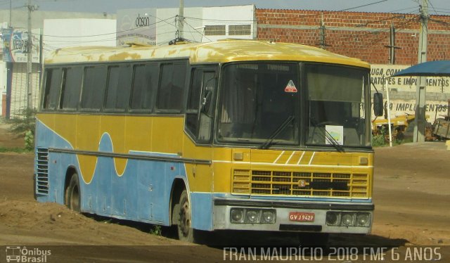 Ônibus Particulares 9429 na cidade de Petrolina, Pernambuco, Brasil, por Francisco Mauricio Freire. ID da foto: 5677305.