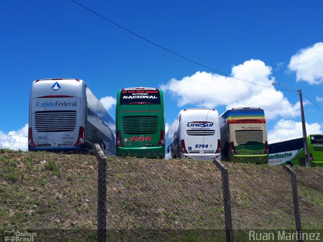 Unesul de Transportes 5754 na cidade de Caxias do Sul, Rio Grande do Sul, Brasil, por Ruan Martinez. ID da foto: 5679545.