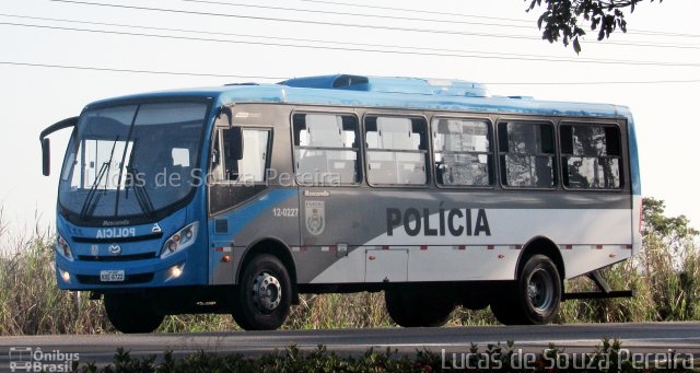 Polícia Militar do Rio de Janeiro 12-0227 na cidade de Campos dos Goytacazes, Rio de Janeiro, Brasil, por Lucas de Souza Pereira. Número da foto: #5679524.