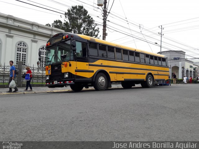 Autobuses sin identificación - Costa Rica  na cidade de , por Jose Andres Bonilla Aguilar. ID da foto: 5678318.