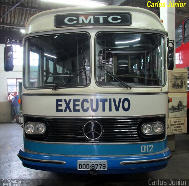 CMTC - Companhia Municipal de Transportes Coletivos 012 na cidade de São Paulo, São Paulo, Brasil, por Carlos Júnior. ID da foto: 5684995.