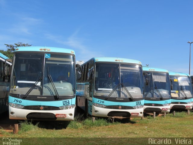 UTB - União Transporte Brasília 790 na cidade de Brasília, Distrito Federal, Brasil, por Ricardo Vieira. ID da foto: 5683890.