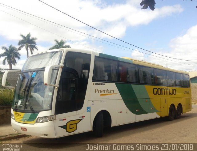 Empresa Gontijo de Transportes 12085 na cidade de Minas Novas, Minas Gerais, Brasil, por Josimar Gomes Simoes. Número da foto: #5687579.