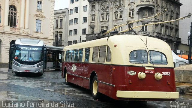 CMTC - Companhia Municipal de Transportes Coletivos 3093 na cidade de São Paulo, São Paulo, Brasil, por Luciano Ferreira da Silva. Número da foto: #5689881.