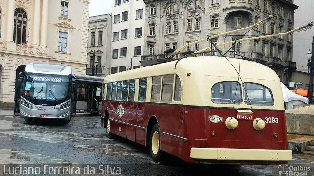 CMTC - Companhia Municipal de Transportes Coletivos 3093 na cidade de São Paulo, São Paulo, Brasil, por Luciano Ferreira da Silva. ID da foto: 5689881.