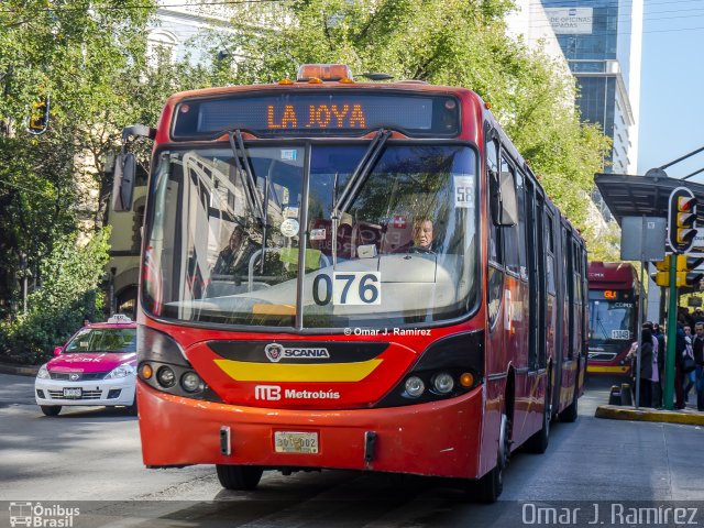 RTP - Red de Transporte de Pasajeros de la Ciudad de México 076 na cidade de Cuauhtémoc, Ciudad de México, México, por Omar Ramírez Thor2102. ID da foto: 5689073.