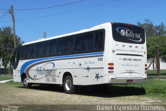 Kelly Tur Turismo 610 na cidade de Tramandaí, Rio Grande do Sul, Brasil, por Daniel Espindola Dorneles. Número da foto: #5693150.