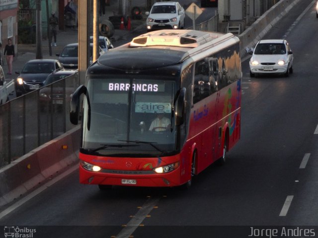 Pullman Bus HPFL30 na cidade de , por Jorgeandres Jorge Andres. Número da foto: #5697362.
