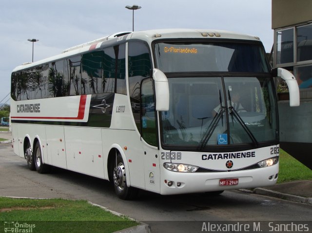 Auto Viação Catarinense 2838 na cidade de Florianópolis, Santa Catarina, Brasil, por Alexandre M.  Sanches. ID da foto: 5627334.