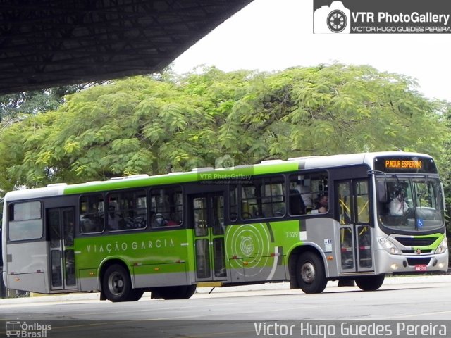 Viação Garcia 7529 na cidade de Maringá, Paraná, Brasil, por Victor Hugo Guedes Pereira. ID da foto: 5628614.