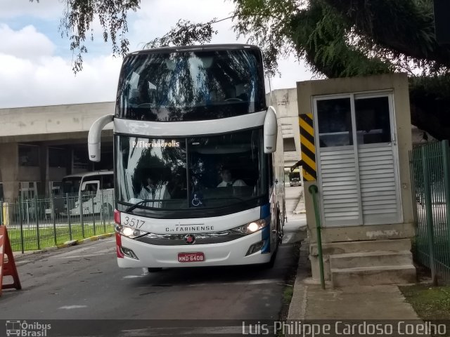 Auto Viação Catarinense 3517 na cidade de Curitiba, Paraná, Brasil, por Luis Philippe Cardoso Coelho. Número da foto: #5700299.