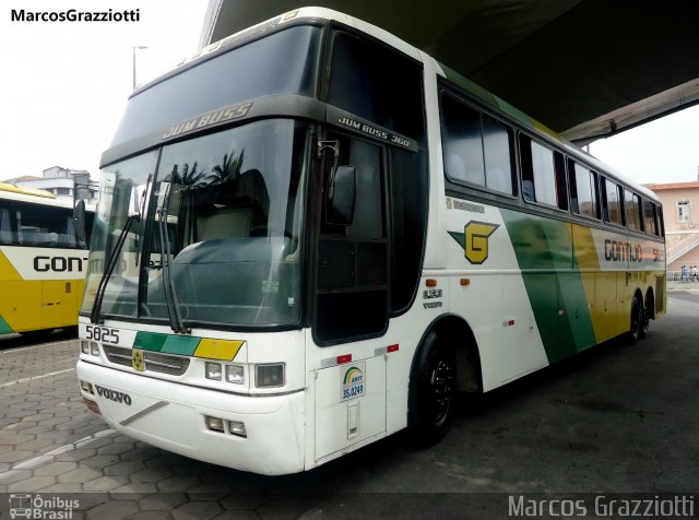 Empresa Gontijo de Transportes 5825 na cidade de Belo Horizonte, Minas Gerais, Brasil, por Marcos Grazziotti. ID da foto: 5698733.