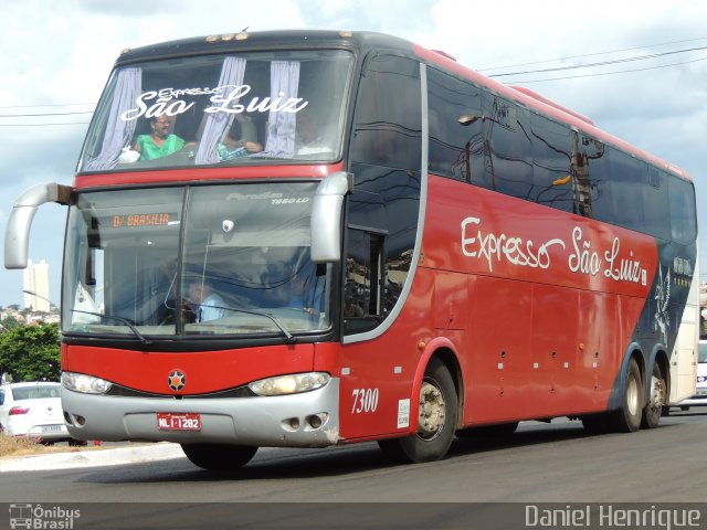 Expresso São Luiz 7300 na cidade de Rio Verde, Goiás, Brasil, por Daniel Henrique. Número da foto: #5699241.