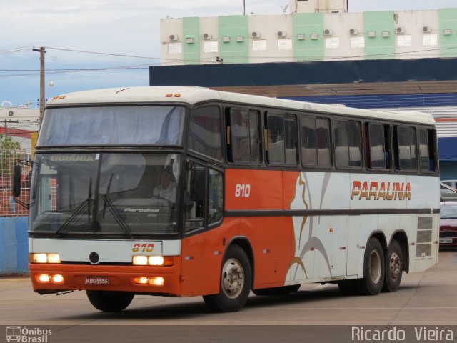 Viação Paraúna 810 na cidade de Goiânia, Goiás, Brasil, por Ricardo Vieira. Número da foto: #5702185.