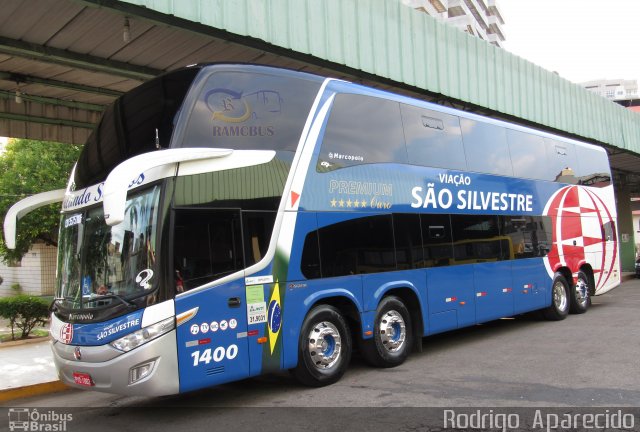 Viação São Silvestre 1400 na cidade de Conselheiro Lafaiete, Minas Gerais, Brasil, por Rodrigo  Aparecido. Número da foto: #5703592.