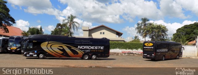 Expresso Nordeste 4805 na cidade de Campo Mourão, Paraná, Brasil, por Sérgio de Sousa Elias. ID da foto: 5703885.