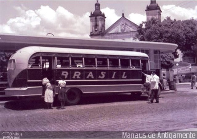 Ônibus Particulares BRASIL na cidade de Manaus, Amazonas, Brasil, por Juliano Macedo. Número da foto: #5704393.