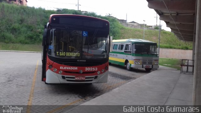 Expresso Luziense > Territorial Com. Part. e Empreendimentos 30253 na cidade de Santa Luzia, Minas Gerais, Brasil, por Gabriel Costa Guimarães. Número da foto: #5630188.