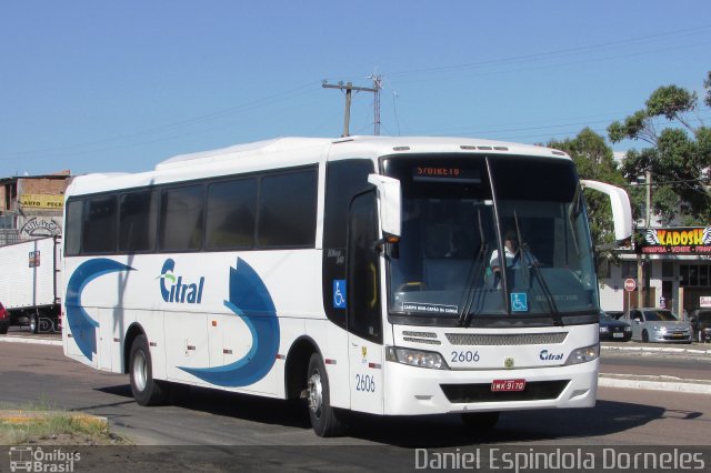 Citral Transporte e Turismo 2606 na cidade de Tramandaí, Rio Grande do Sul, Brasil, por Daniel Espindola Dorneles. ID da foto: 5634231.