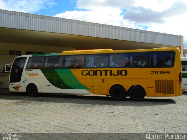 Empresa Gontijo de Transportes 21065 na cidade de Governador Valadares, Minas Gerais, Brasil, por Abner Pereira. Número da foto: #5640788.
