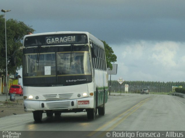 Ônibus Particulares 6176 na cidade de Atalaia, Alagoas, Brasil, por Rodrigo Fonseca. ID da foto: 5642668.