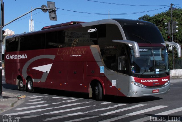 Expresso Gardenia 4200 na cidade de Belo Horizonte, Minas Gerais, Brasil, por Lucas Lima. Número da foto: #5643484.