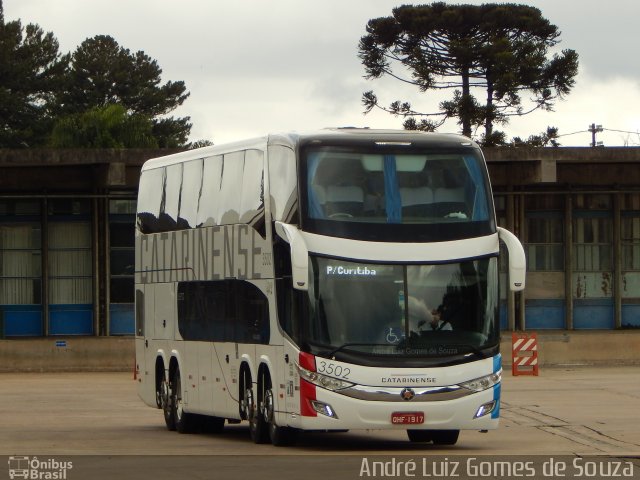 Auto Viação Catarinense 3502 na cidade de Curitiba, Paraná, Brasil, por André Luiz Gomes de Souza. Número da foto: #5645548.