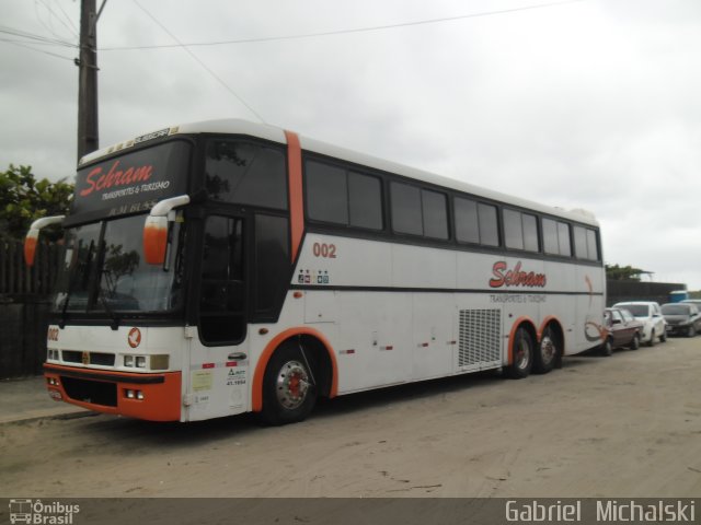 Schram Transporte e Turismo 002 na cidade de Guaratuba, Paraná, Brasil, por Gabriel Michalski. ID da foto: 5646396.