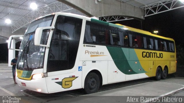 Empresa Gontijo de Transportes 12010 na cidade de Taubaté, São Paulo, Brasil, por Alex Ramos Ribeiro. ID da foto: 5646186.