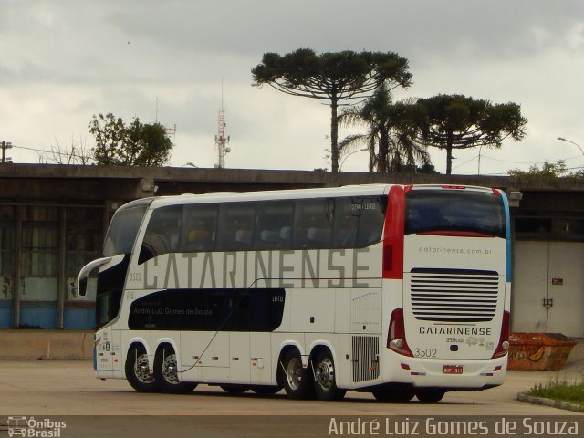 Auto Viação Catarinense 3502 na cidade de Curitiba, Paraná, Brasil, por André Luiz Gomes de Souza. Número da foto: #5645502.