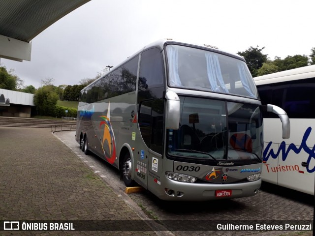 Alta Onda Turismo 0030 na cidade de São Paulo, São Paulo, Brasil, por Guilherme Esteves Peruzzi. Número da foto: #6213606.